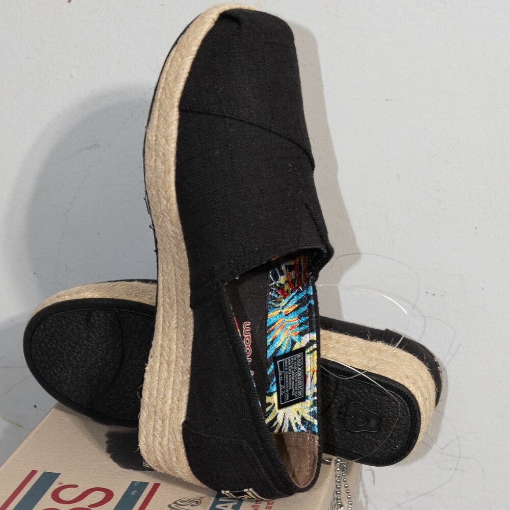 BOBS from Skechers Women's  Wedge shoes‎ black size 6.5
